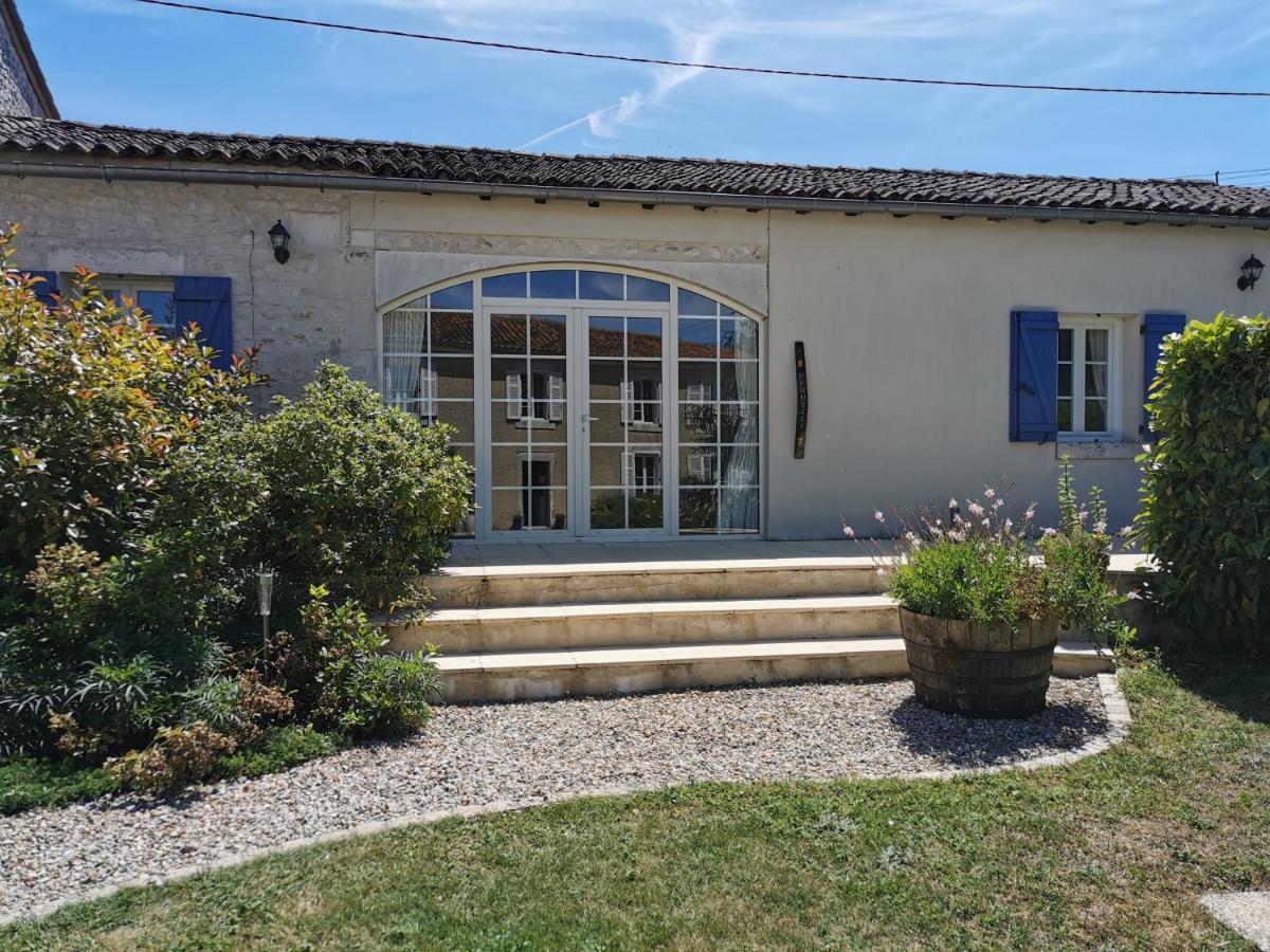 L'Ancienne Distillerie Segonzac (Charente) Exterior foto