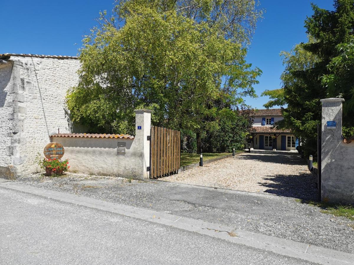 L'Ancienne Distillerie Segonzac (Charente) Exterior foto